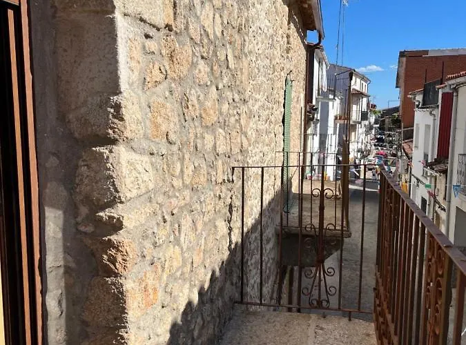 De Mascoras Nyaraló Santibáñez el Alto