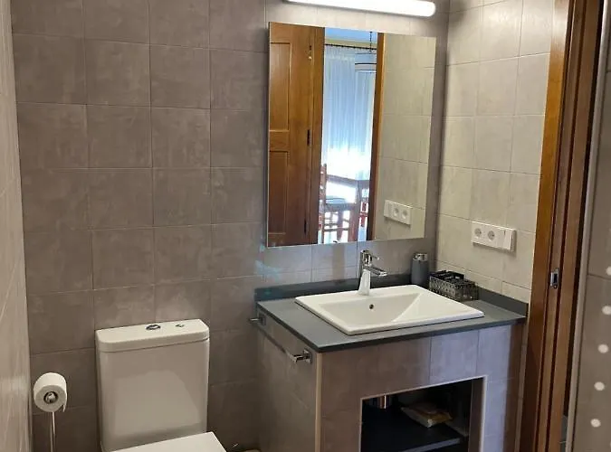 Nyaraló De Mascoras Santibáñez el Alto